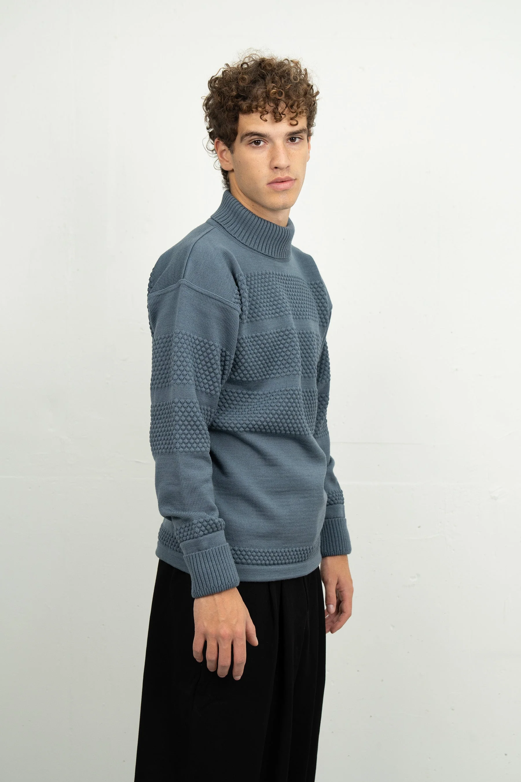 FISHERMAN sweater | høj hals, slate blue - Image 3