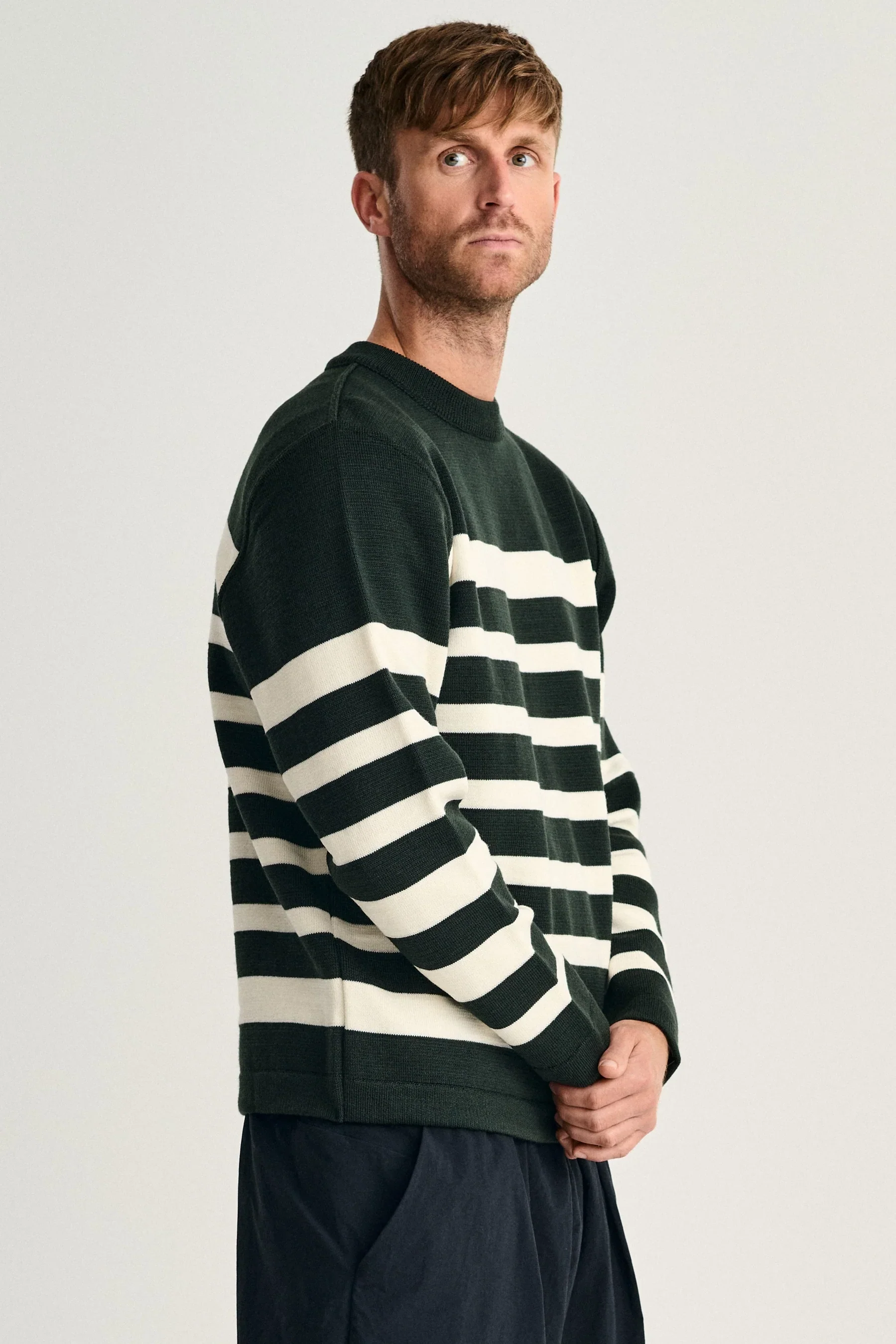 GIVEN-III crew neck | rund hals, dark forest green / natural white - Image 3